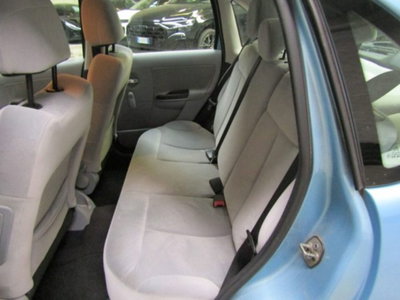 Citroen C3 1.4 Exclusive (10)