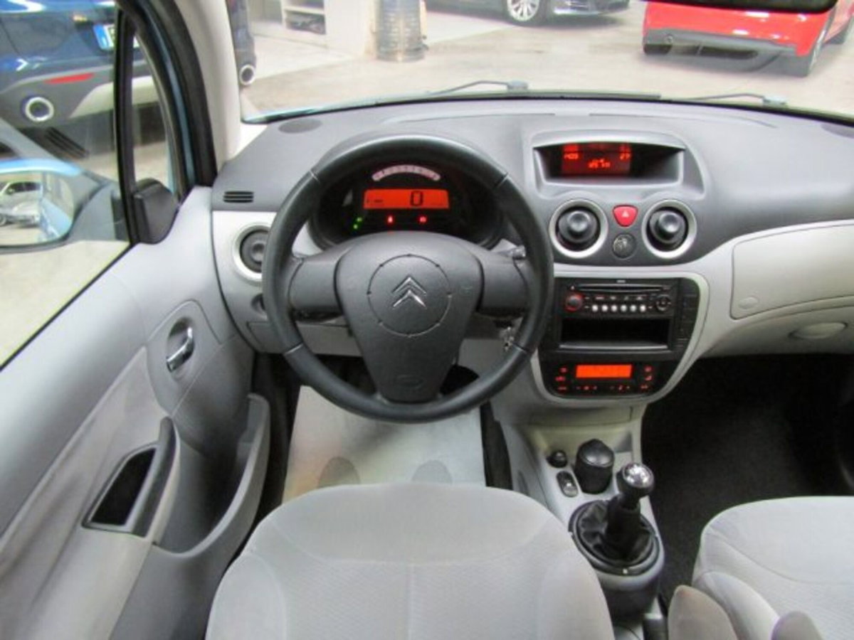 Citroen C3 1.4 Exclusive (18)