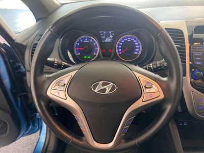 Hyundai ix20 1.4 90 CV Comfort (11)