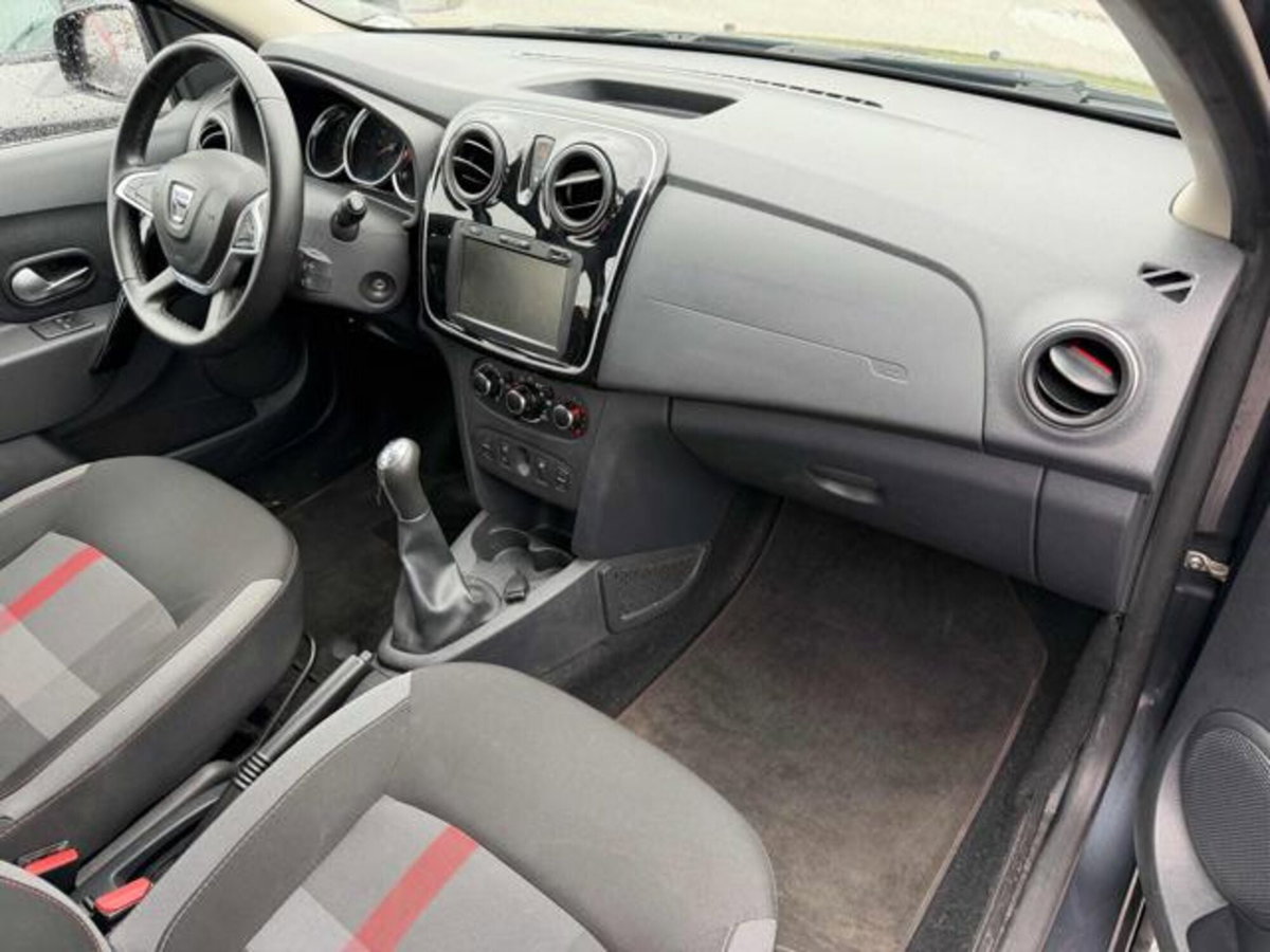 Dacia Sandero Stepway 1.5 Blue dCi 95 CV Comfort (6)