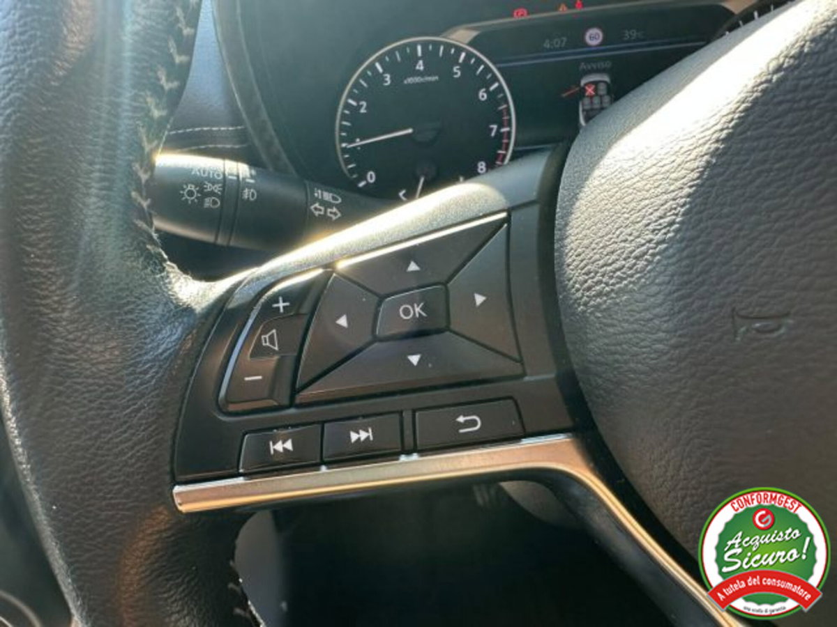 Nissan Juke 1.0 DIG-T 117 CV N-Connecta (11)
