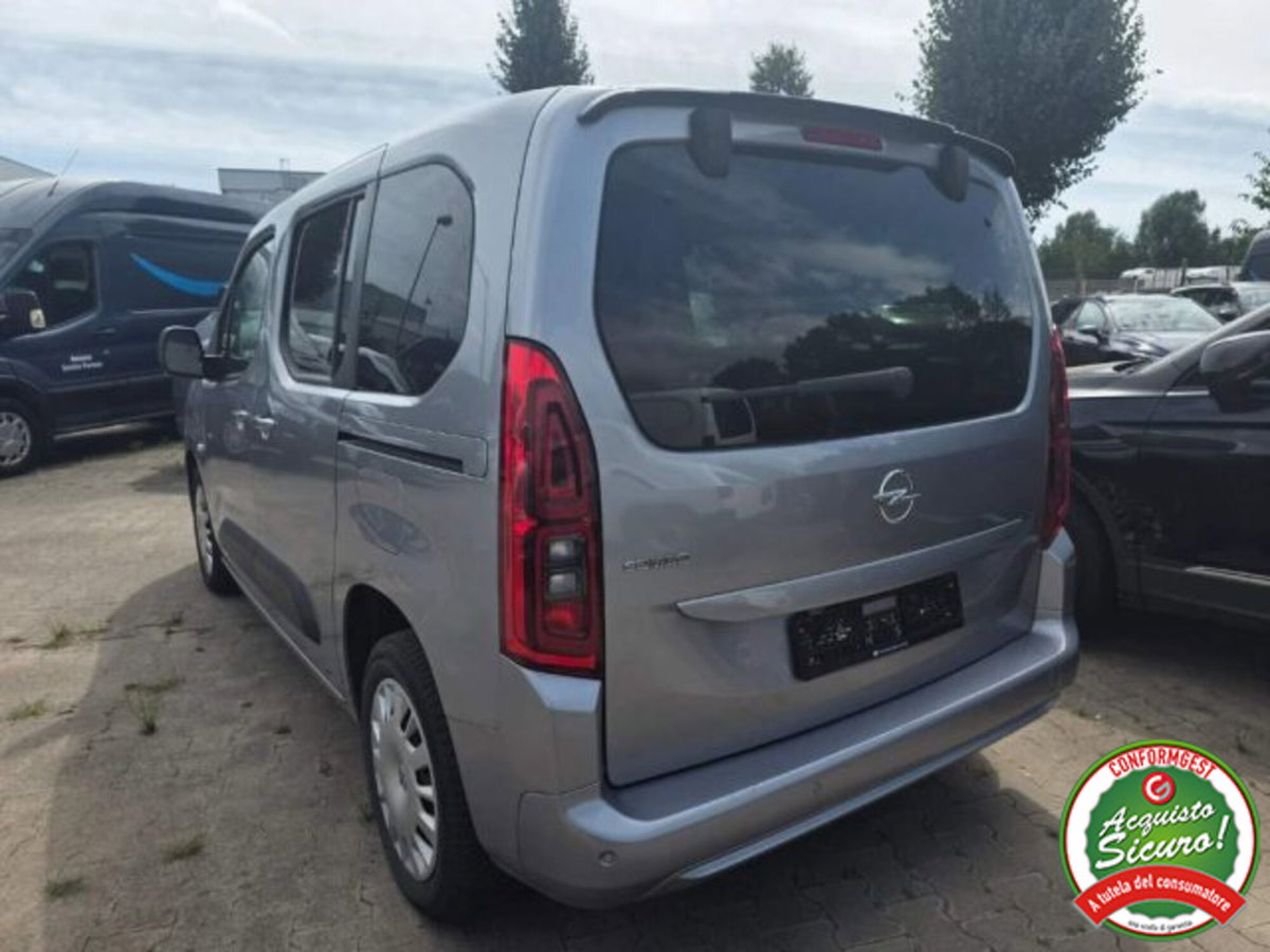 Opel Combo Life 1.5D 130 CV S&S MT6 Edition Plus XL (3)