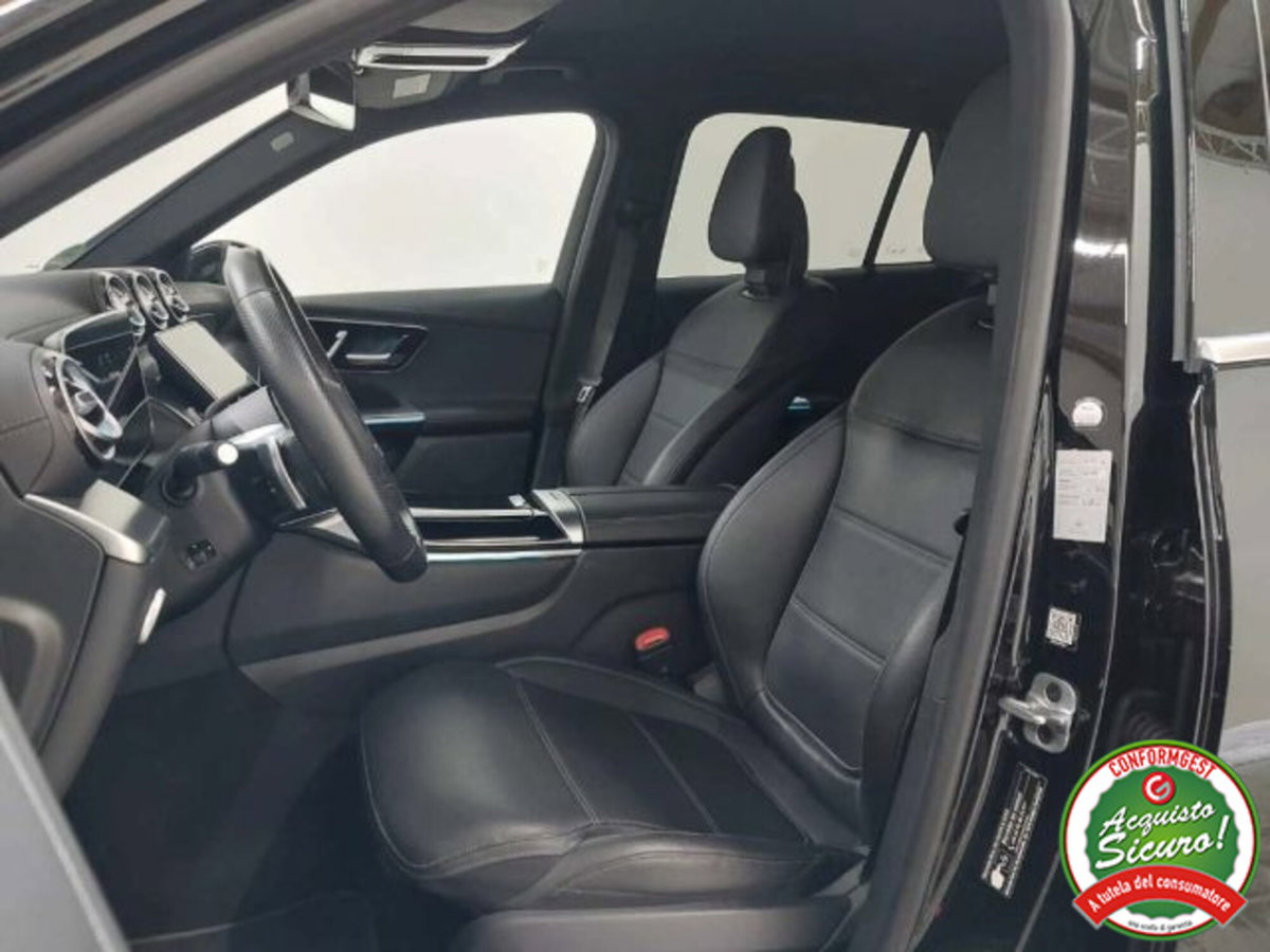Mercedes-Benz GLC 220 d 4Matic Mild Hybrid AMG Advanced Plus (9)