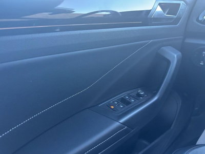 Volkswagen T-Roc 1.0 TSI R-Line (12)