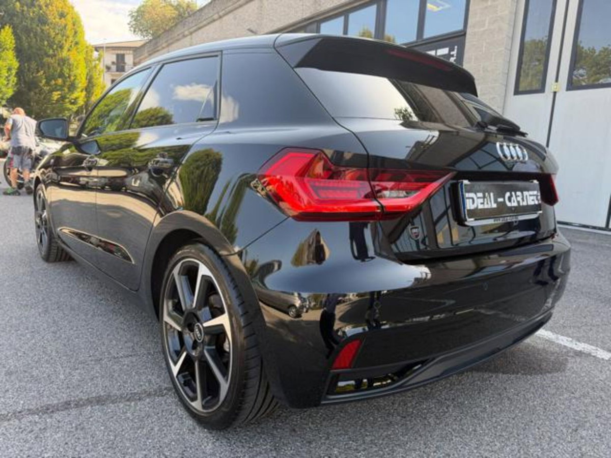 Audi A1 Sportback 35 TFSI S tronic S line edition (3)