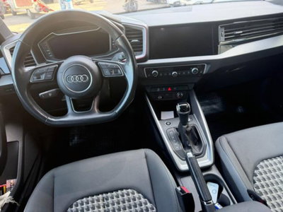 Audi A1 Sportback 35 TFSI S tronic S line edition (8)
