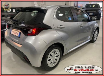 Toyota Yaris Cross 1.5 Hybrid 5p. E-CVT Active (3)