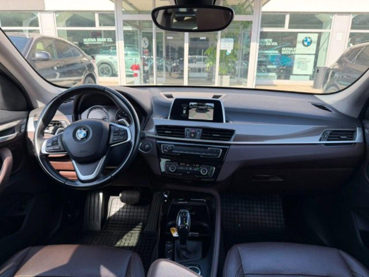 BMW X1 xDrive18d (11)