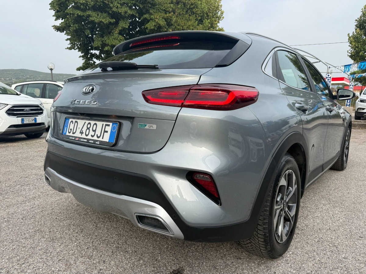 Kia XCeed 1.0 T-GDi GPL Urban (4)