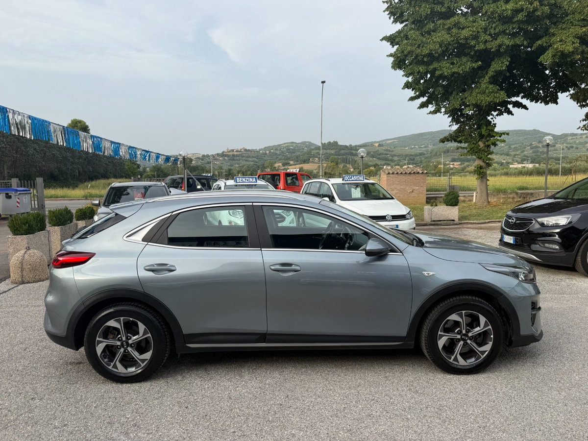 Kia XCeed 1.0 T-GDi GPL Urban (7)