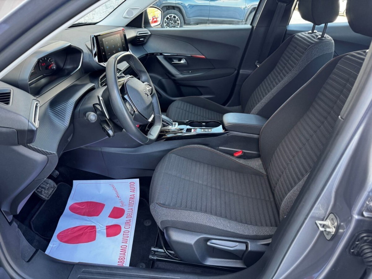 Peugeot 2008 PureTech 130 S&S EAT8 Active Pack (16)