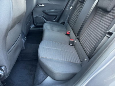 Peugeot 2008 PureTech 130 S&S EAT8 Active Pack (20)