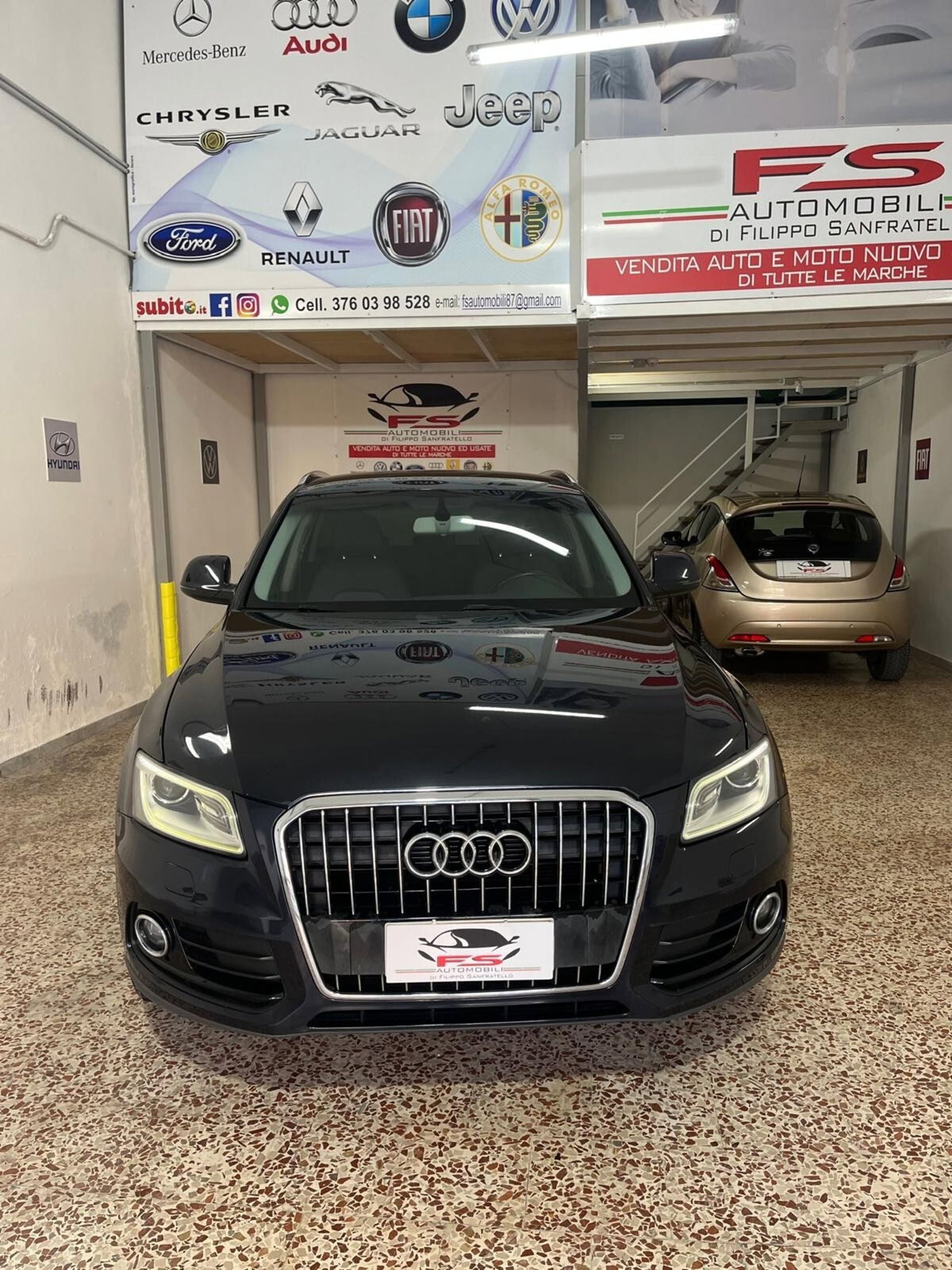 Audi Q5 2.0 TDI 150 CV clean diesel