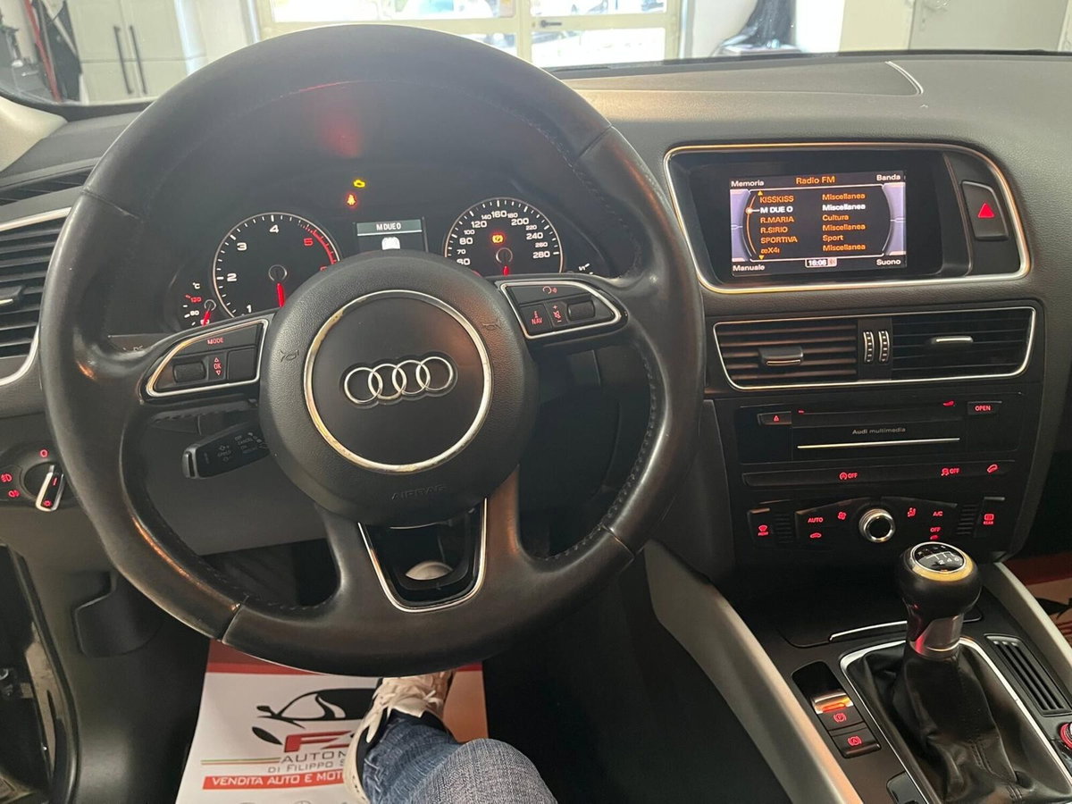 Audi Q5 2.0 TDI 150 CV clean diesel (13)