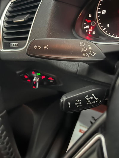 Audi Q5 2.0 TDI 150 CV clean diesel (16)