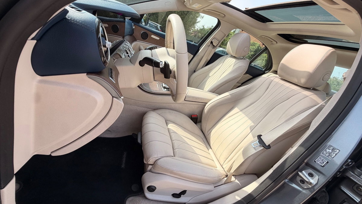 Mercedes-Benz Classe E 250 Auto Premium Plus (12)