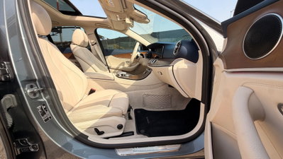 Mercedes-Benz Classe E 250 Auto Premium Plus (17)