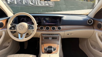 Mercedes-Benz Classe E 250 Auto Premium Plus (20)
