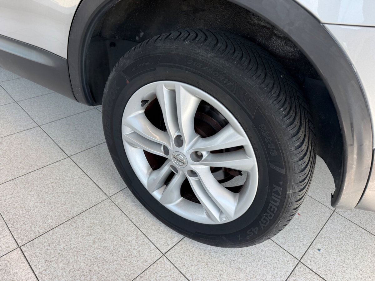 Nissan Qashqai 1.5 dCi DPF Tekna (6)