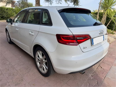 Audi A3 Sportback 1.6 TDI S tronic Ambition (4)