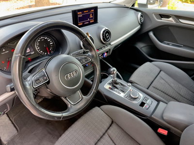 Audi A3 Sportback 1.6 TDI S tronic Ambition (7)