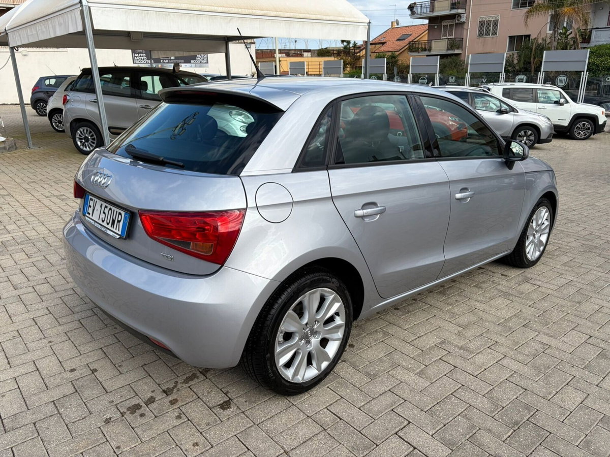 Audi A1 1.6 TDI Attraction (4)