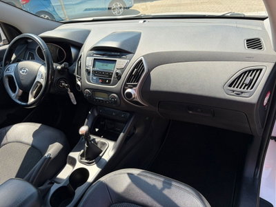 Hyundai ix35 1.7 CRDi 2WD Classic (7)
