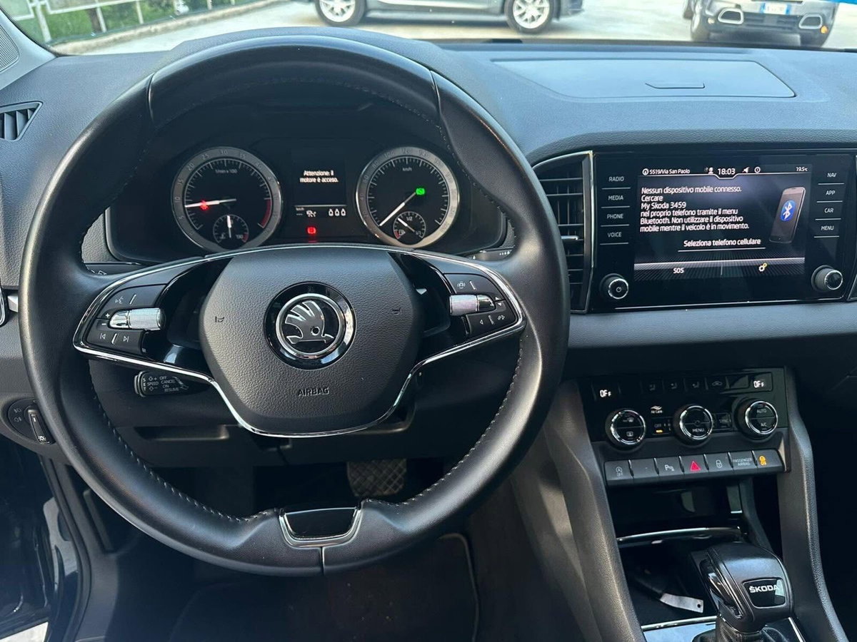 Skoda Karoq 2.0 TDI EVO SCR 115 CV DSG Style (8)