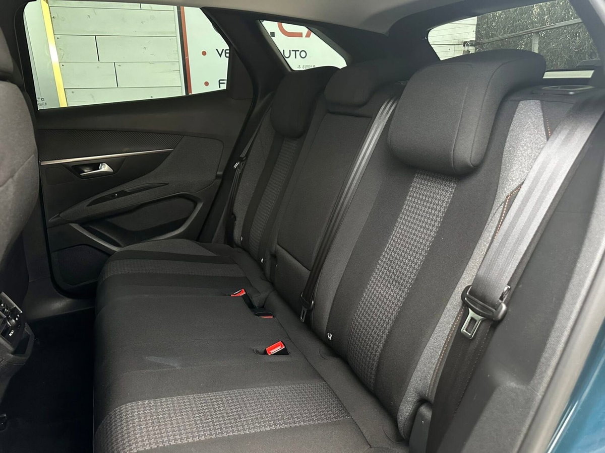 Peugeot 3008 BlueHDi 130 S&S EAT8 Active Pack (13)