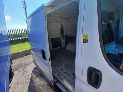 Peugeot Boxer Furgone 333 2.2 BlueHDi 120 S&S PM-TM Furgone (10)