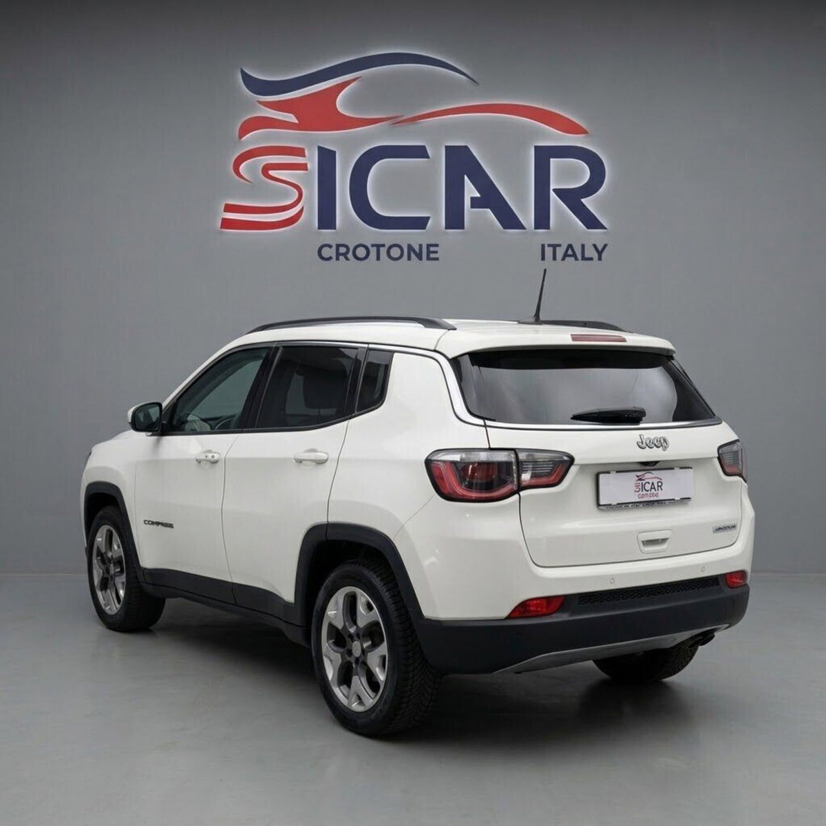 Jeep Compass 1.6 Multijet II 2WD Limited (2)