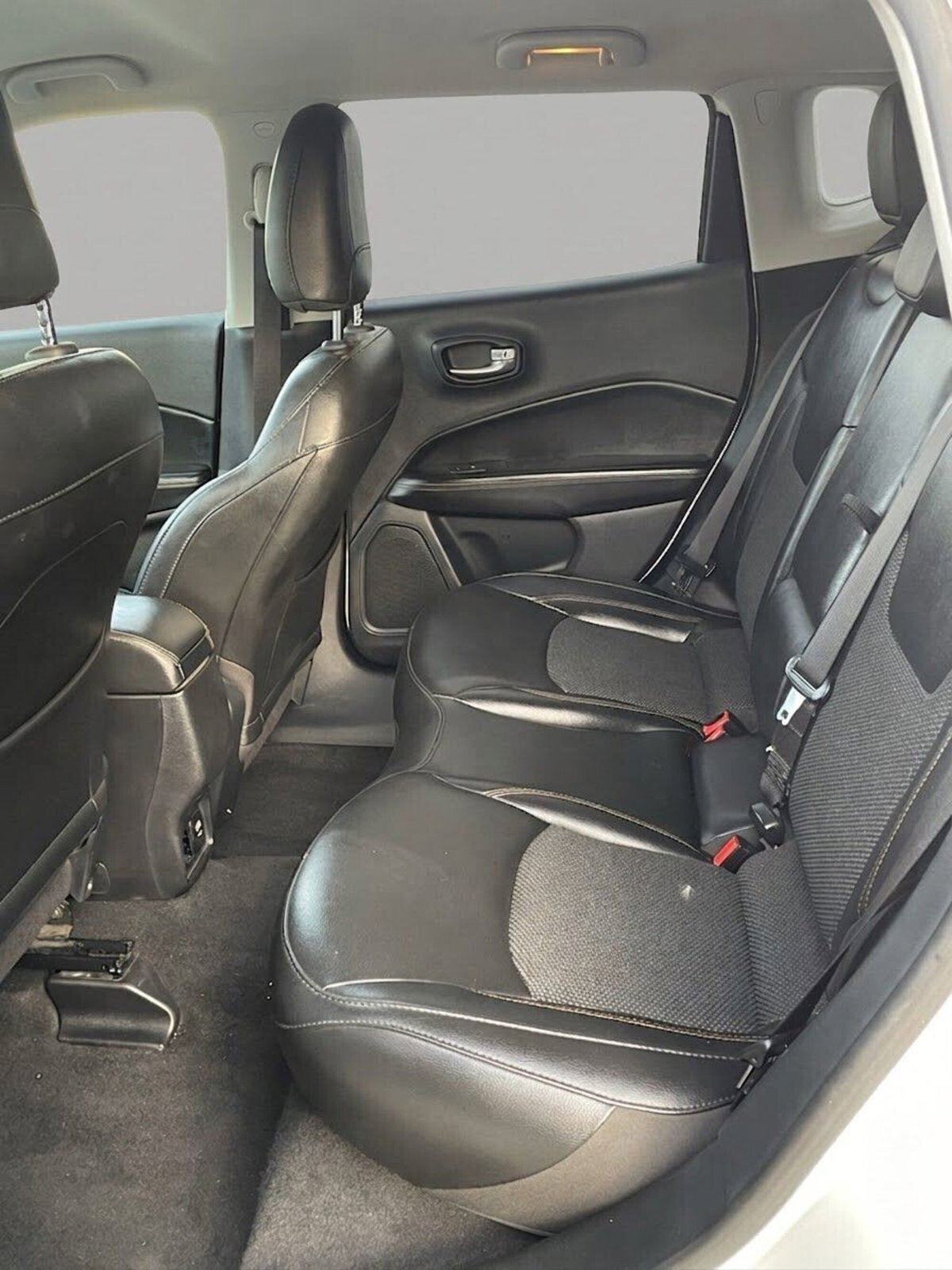 Jeep Compass 1.6 Multijet II 2WD Limited (5)