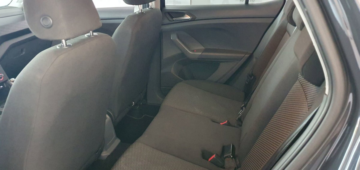 Volkswagen T-Cross 1.0 TSI Style BMT (10)