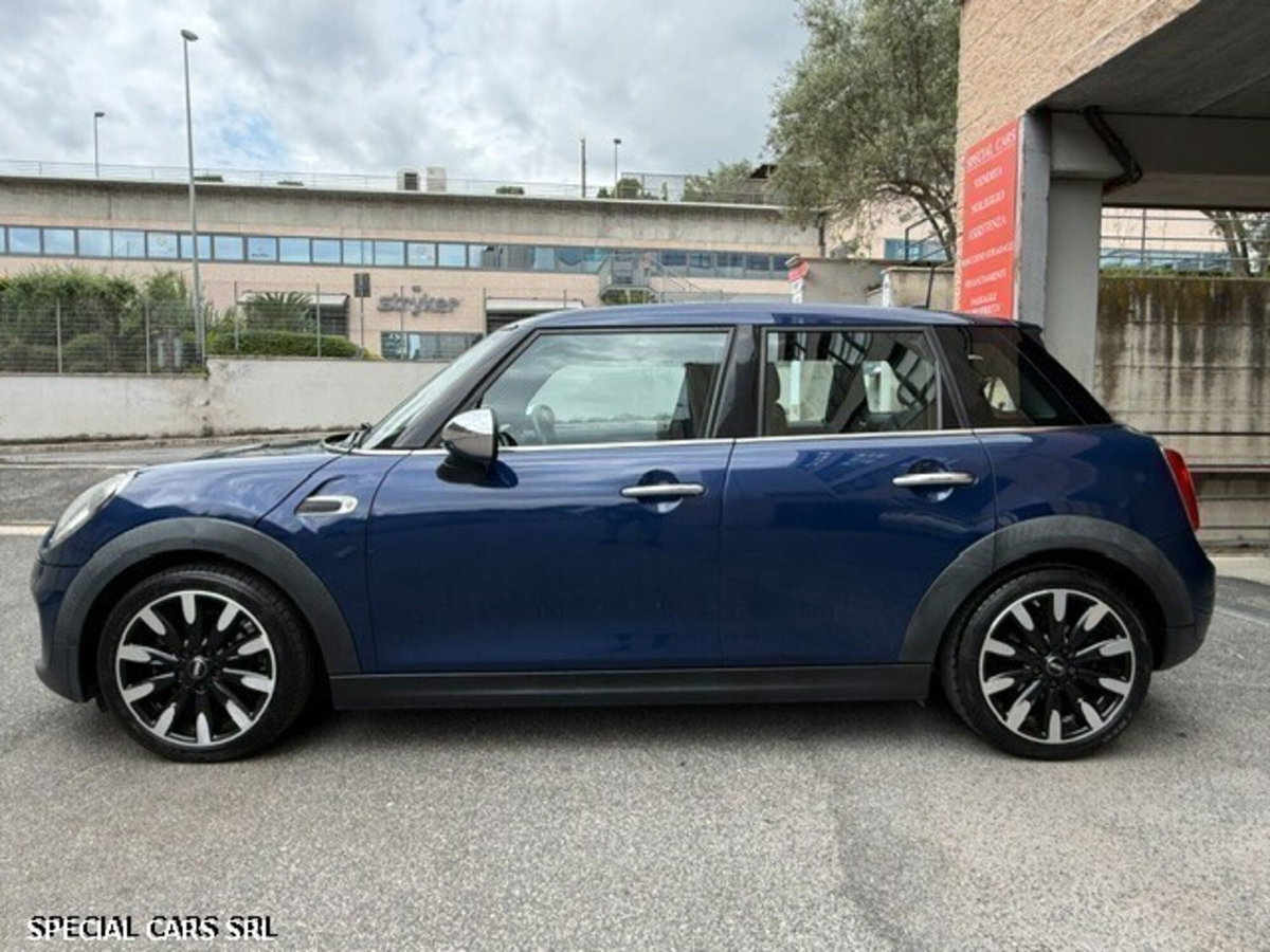 MINI Mini 1.5 Cooper D (4)