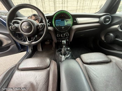 MINI Mini 1.5 Cooper D (9)