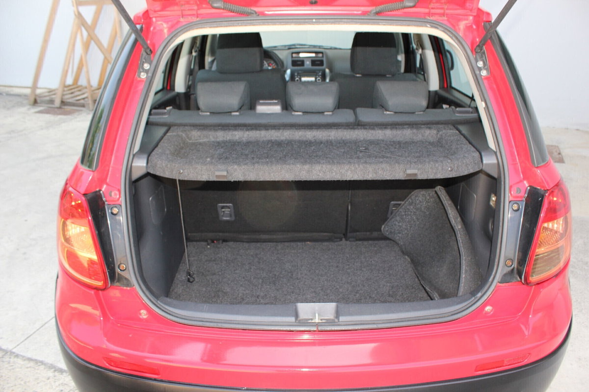 Fiat Sedici 1.9 MJT 4x4 Dynamic (14)