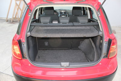 Fiat Sedici 1.9 MJT 4x4 Dynamic (14)
