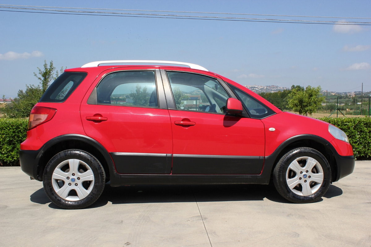 Fiat Sedici 1.9 MJT 4x4 Dynamic (3)