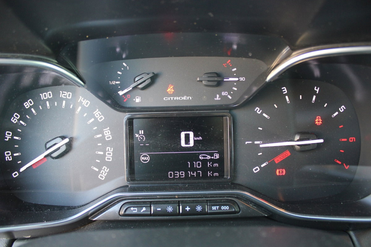 Citroen C3 Aircross PureTech 110 S&S Shine Pack (14)