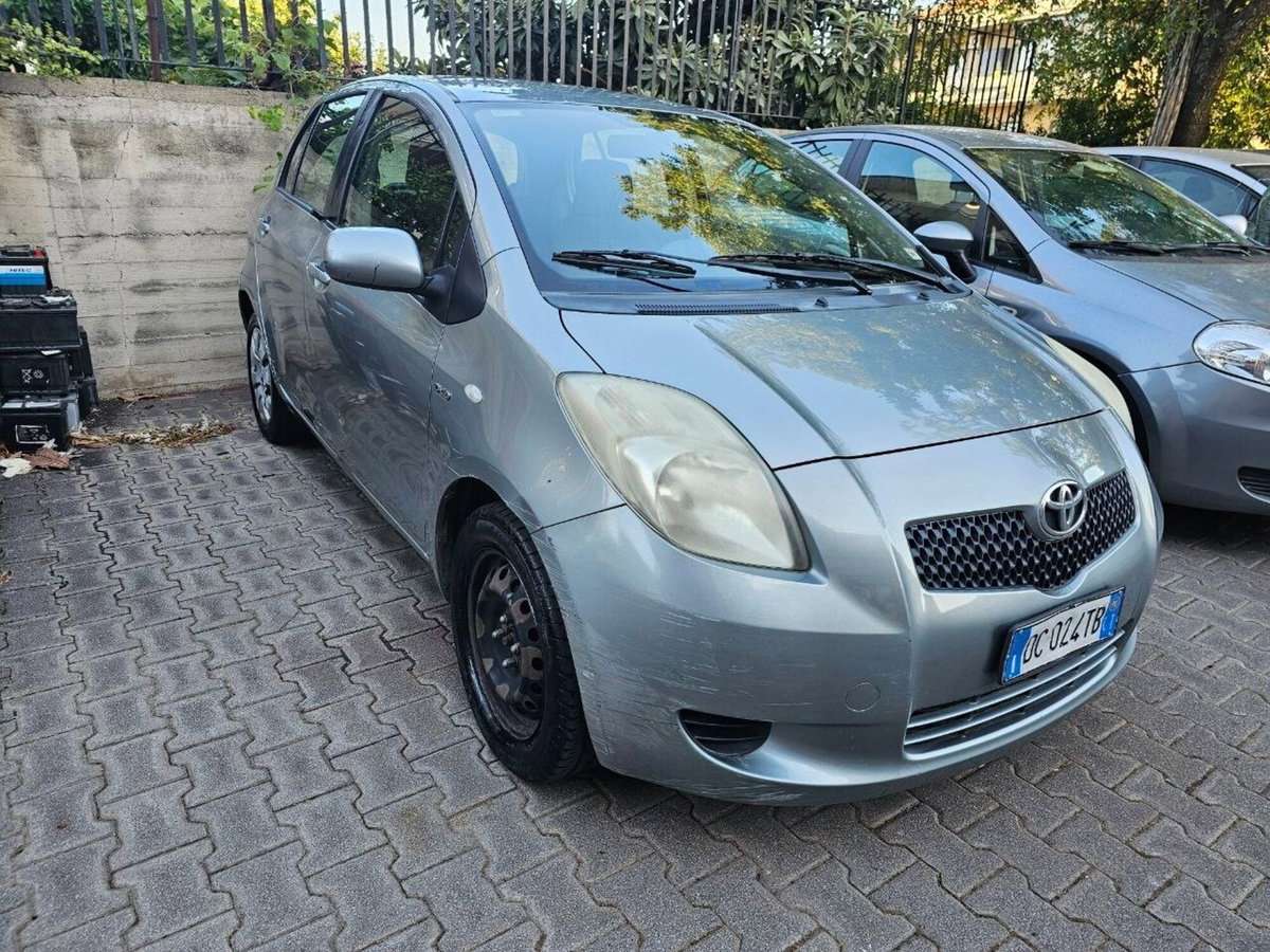 Toyota Yaris 1.D-4D 5 porte
