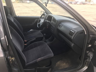 Volkswagen Golf 1.4 cat 5 porte GL (15)