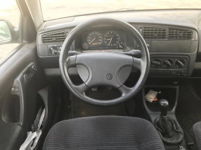 Volkswagen Golf 1.4 cat 5 porte GL (16)