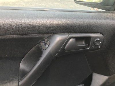 Volkswagen Golf 1.4 cat 5 porte GL (18)