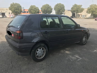 Volkswagen Golf 1.4 cat 5 porte GL (6)