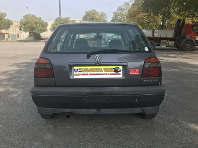 Volkswagen Golf 1.4 cat 5 porte GL (7)