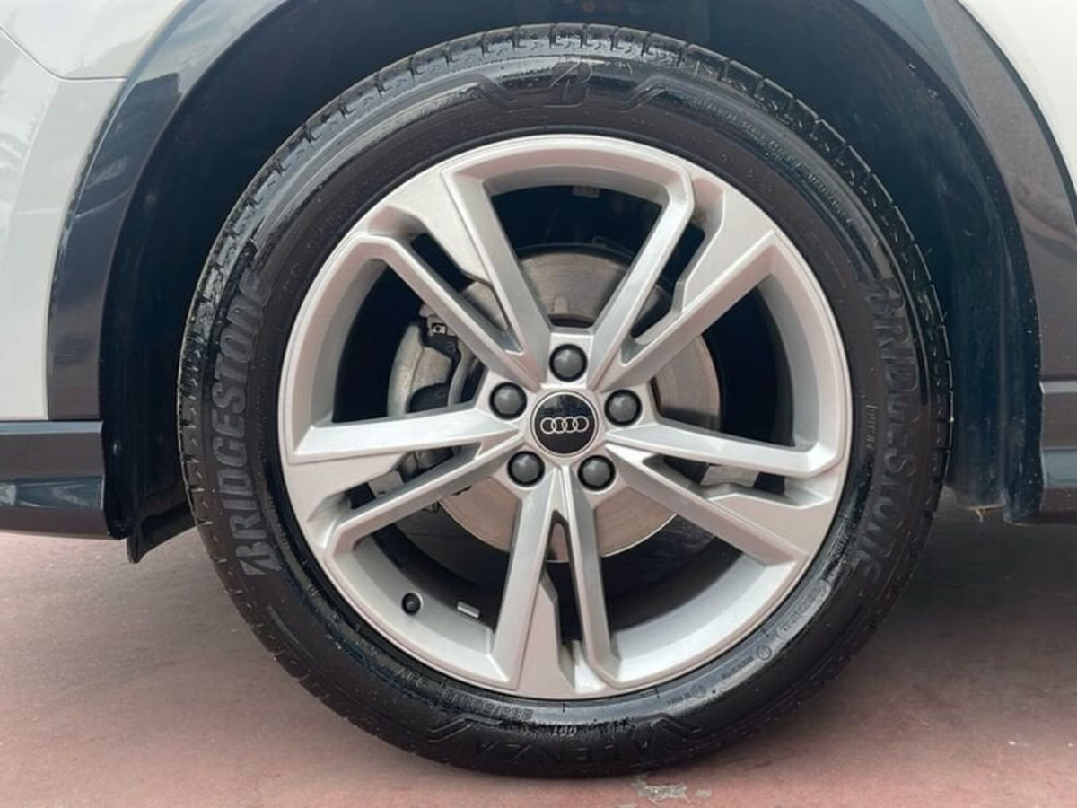 Audi Q3 Sportback 35 TDI quattro S tronic S line edition (10)