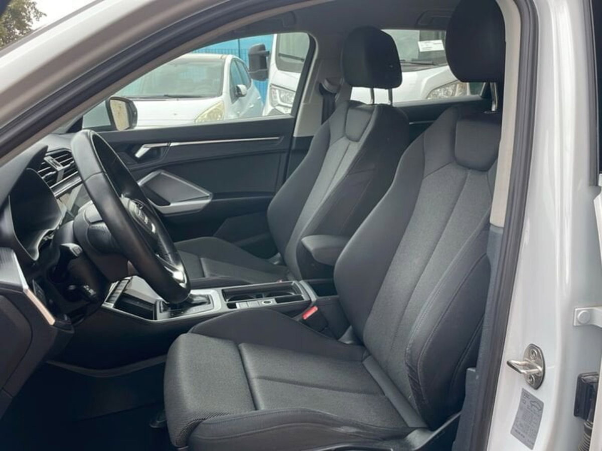 Audi Q3 Sportback 35 TDI quattro S tronic S line edition (11)