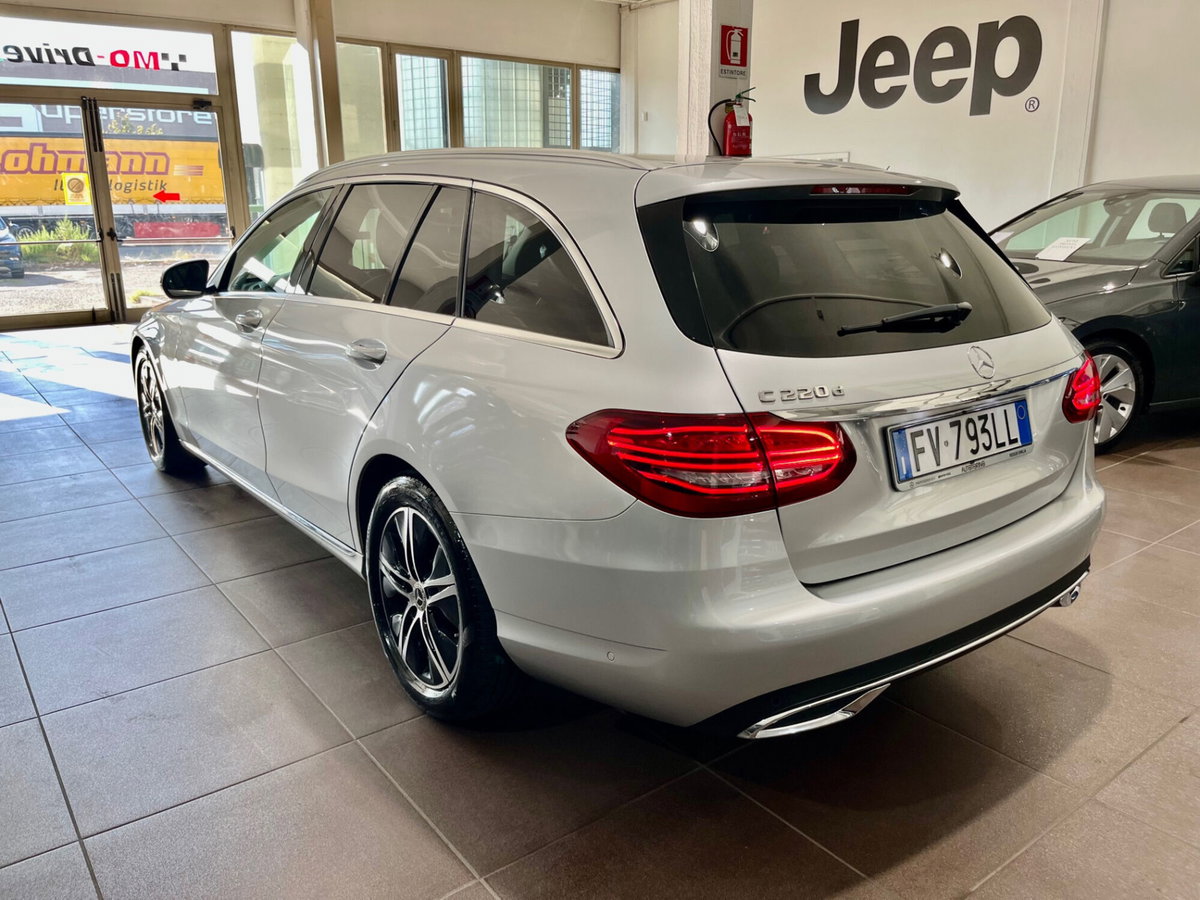 Mercedes-Benz Classe C Station Wagon 220 d Auto Premium (4)