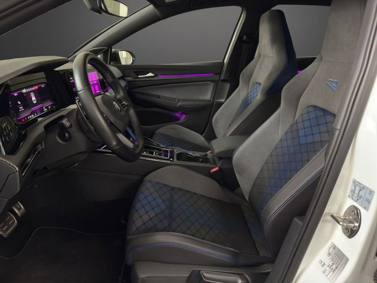 Volkswagen Golf 2.0 TSI R DSG 4Motion (12)