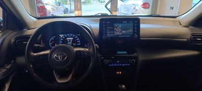 Toyota Yaris Cross 1.5h GR Sport Black Sky fwd 116cv e-cvt (12)